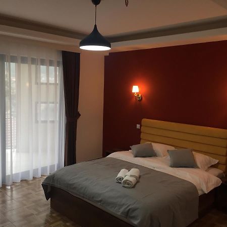 Hotel Denis Prizren Esterno foto