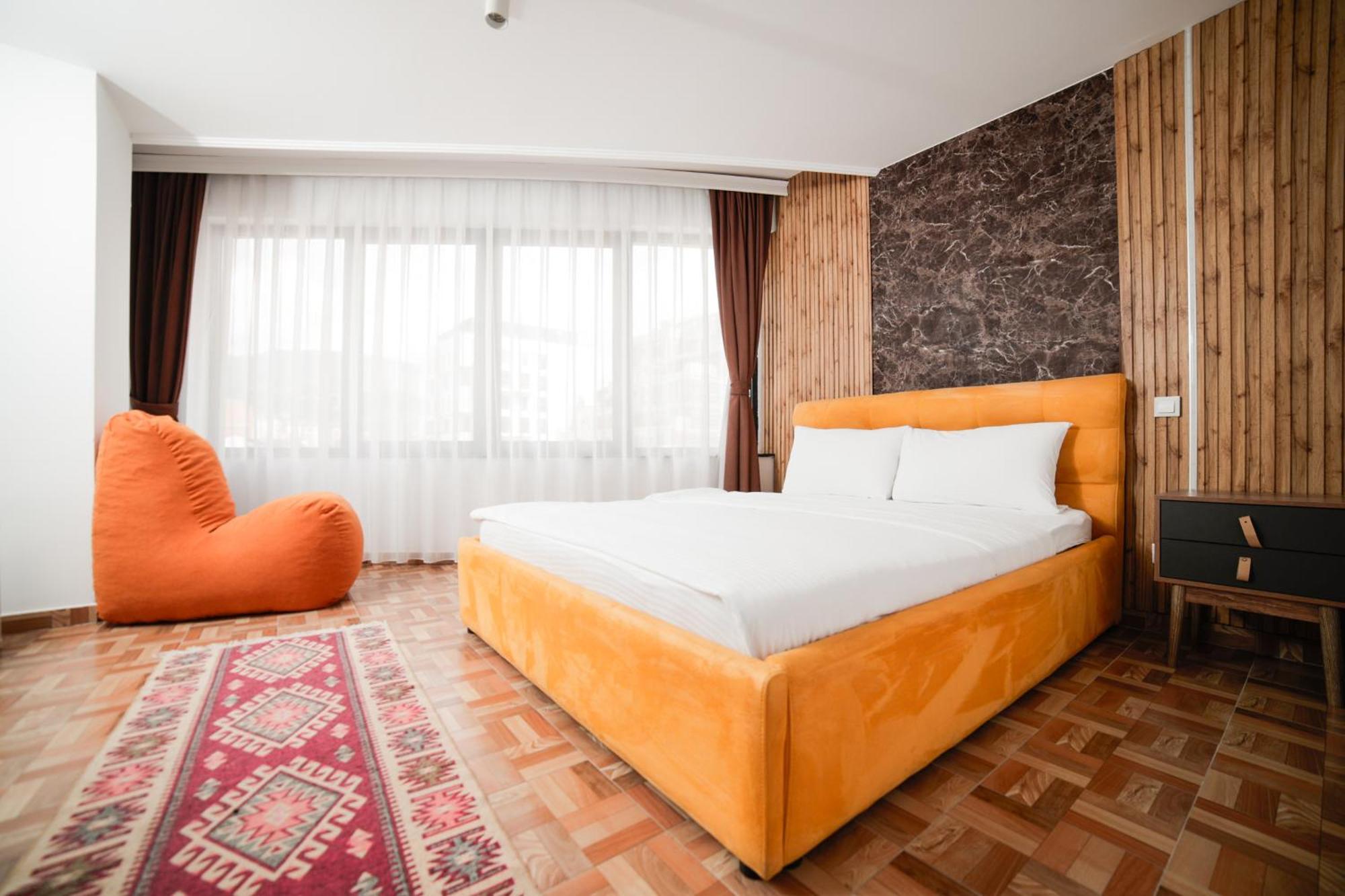 Hotel Denis Prizren Esterno foto
