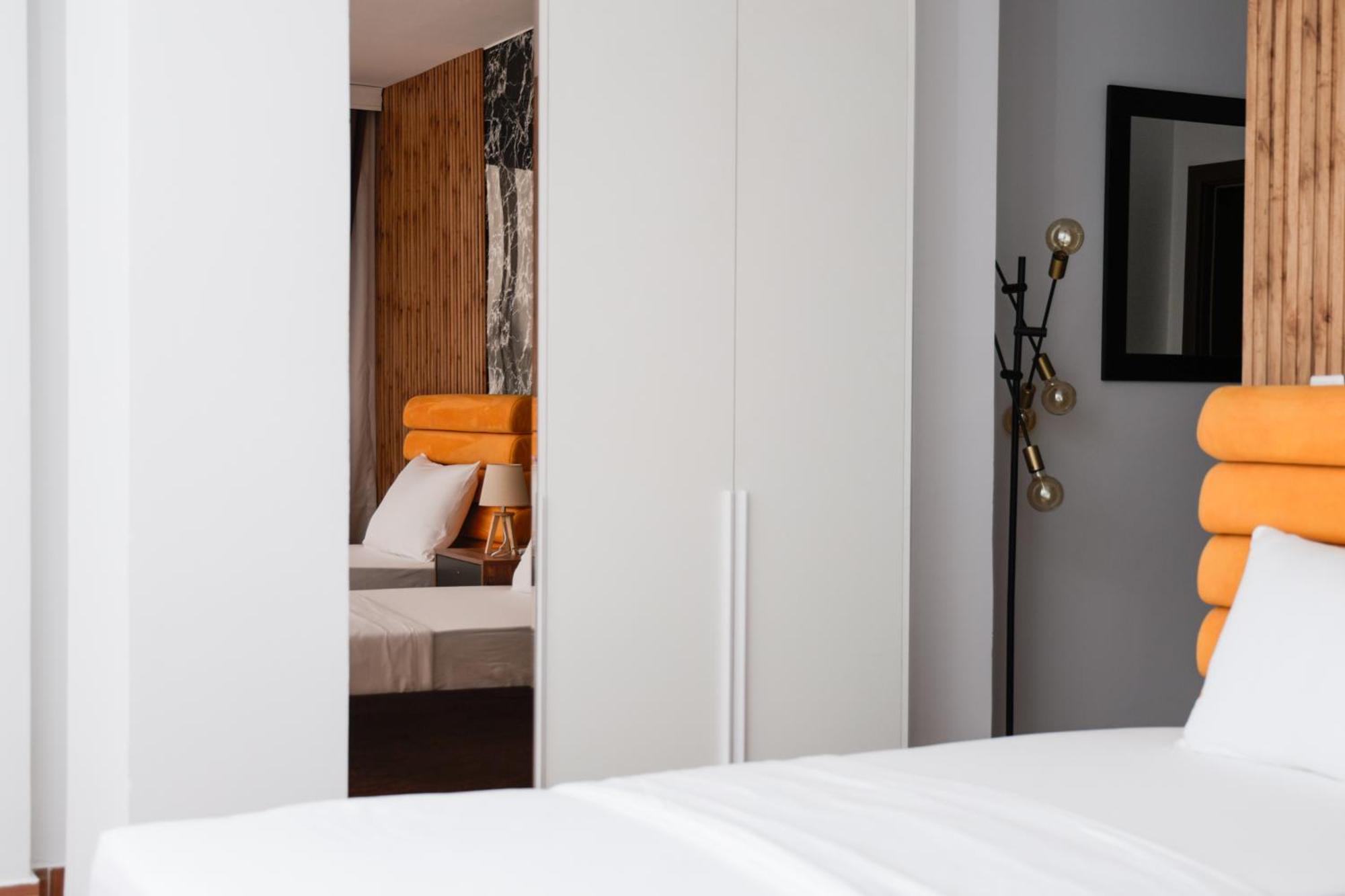 Hotel Denis Prizren Esterno foto