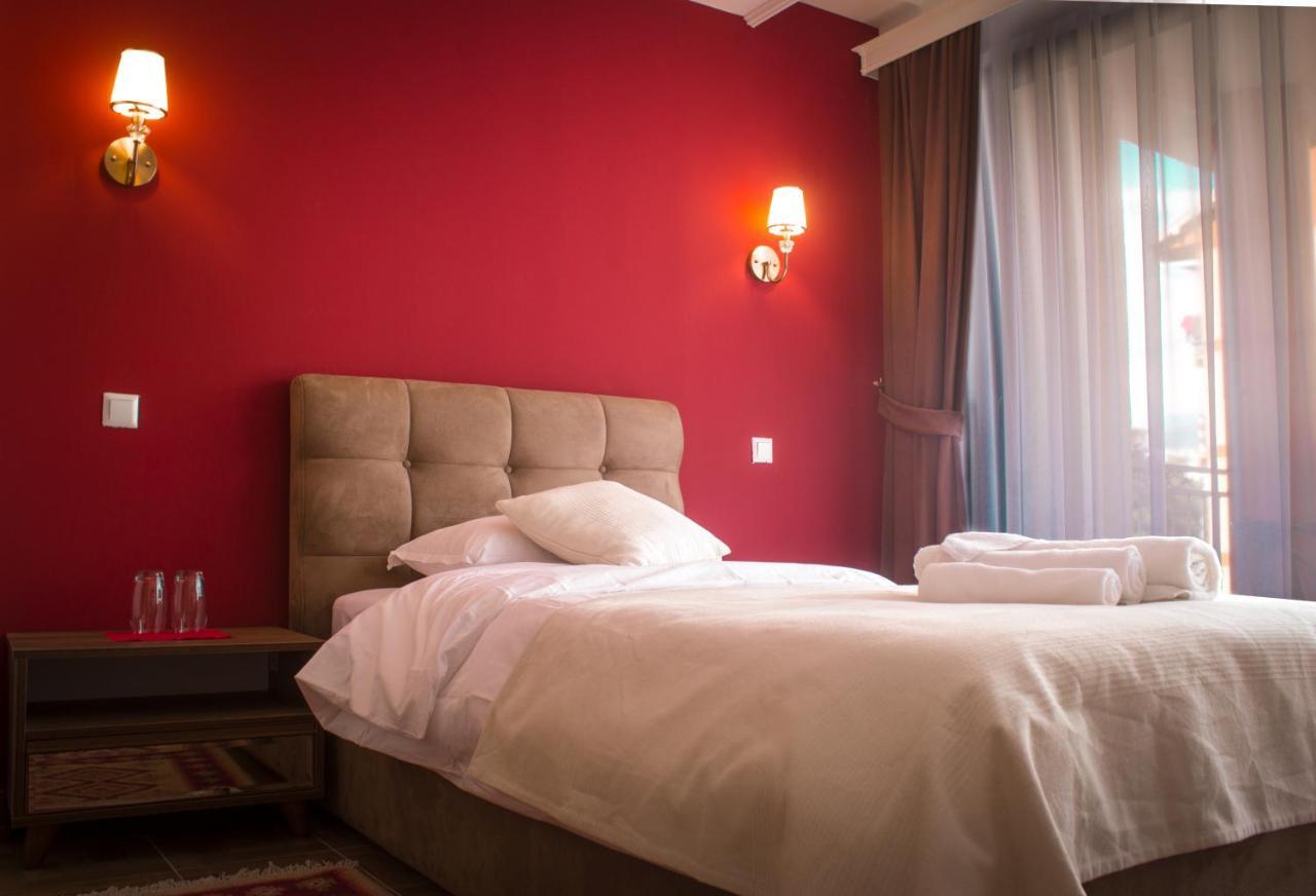 Hotel Denis Prizren Esterno foto