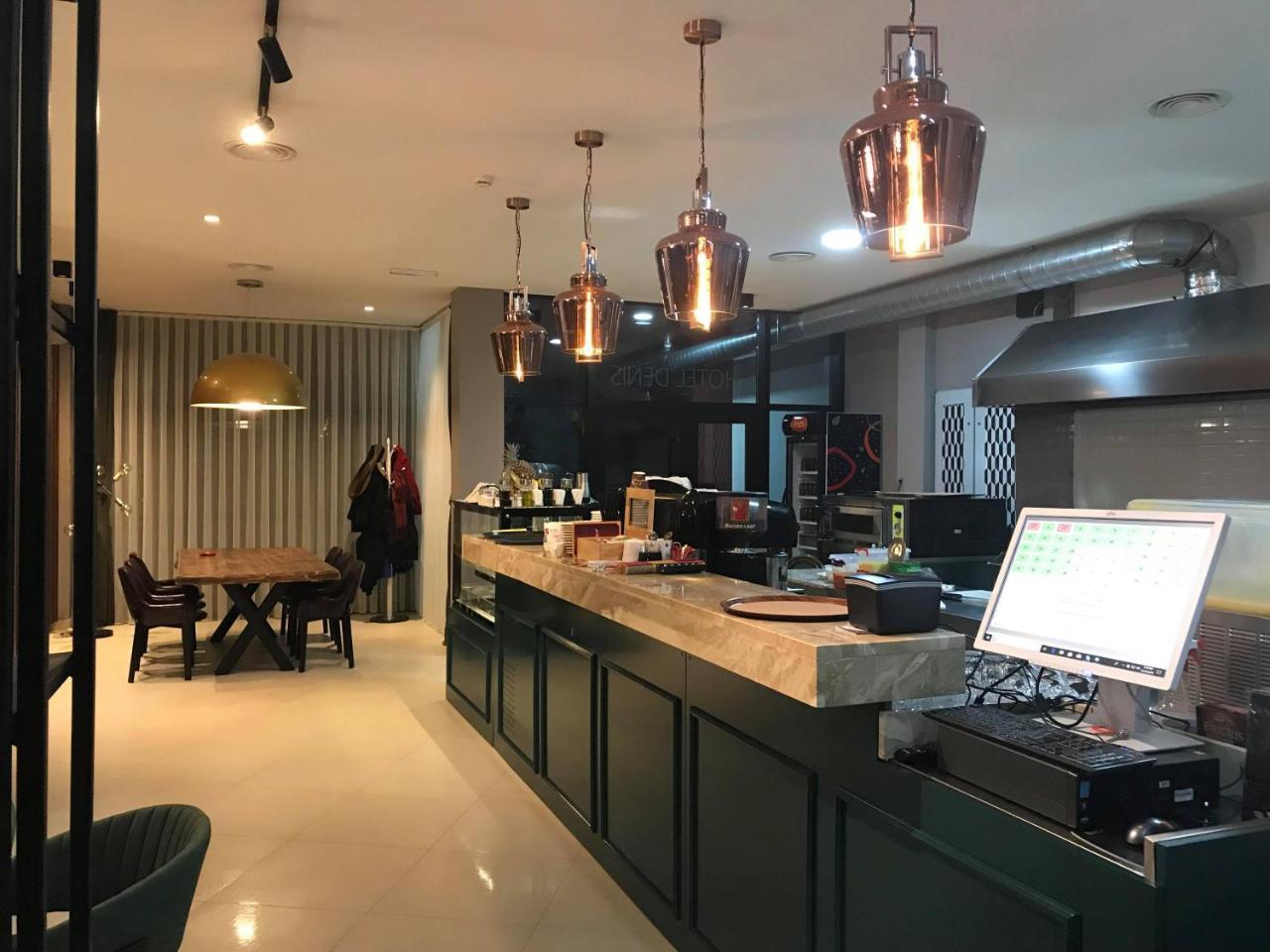 Hotel Denis Prizren Esterno foto